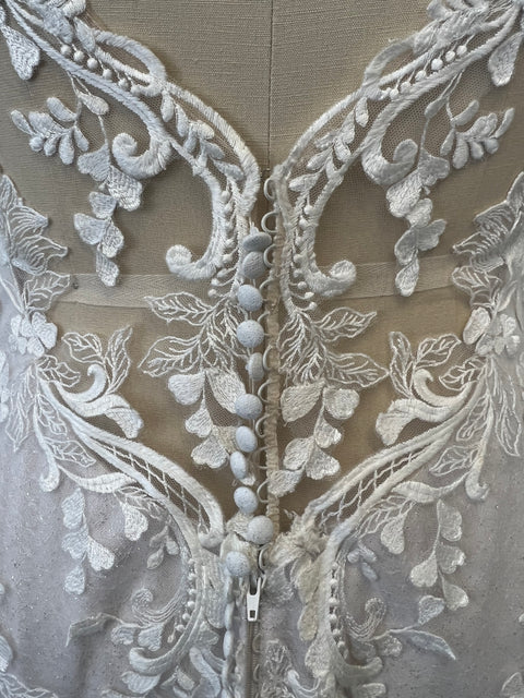 B / Rebecca Ingram Wendi Size 16