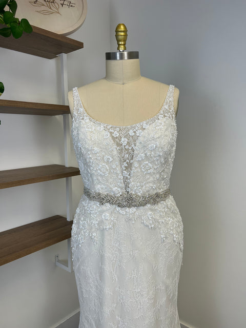 A / Sophia Tolli Y21660 Size 16