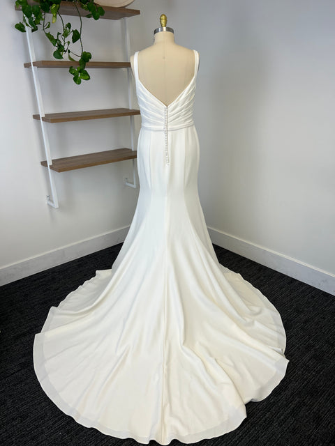 A / Louvienne Matteo Size 18