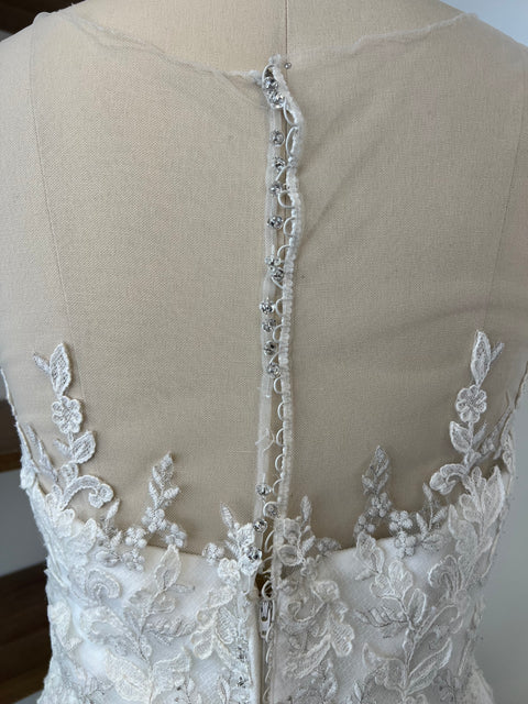 C / Rebecca Ingram Camille Anne Size 20