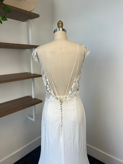 C / Rime Arodaky Lauper Size 8