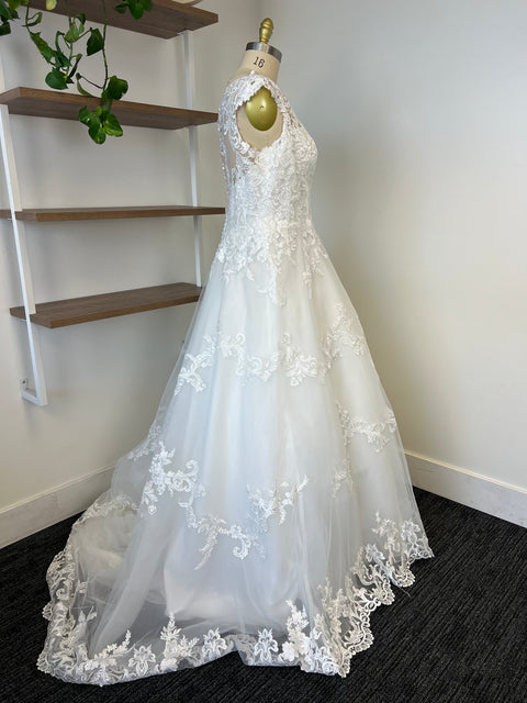A / Martin Thornberg 220279 Size 22
