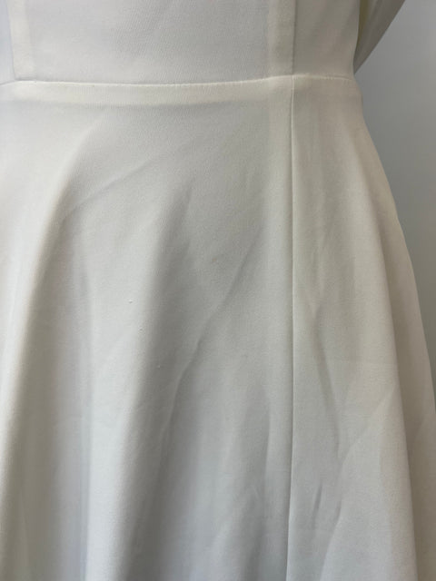 A / Scout Tulip Size 4