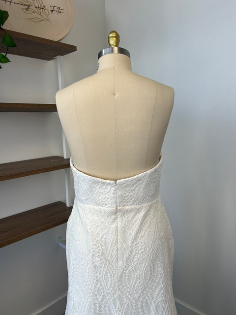 B / Scout Lotus Size 18
