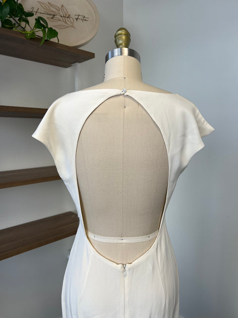 B / Nova Alexandra Grecco Size 8
