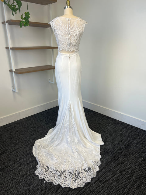 C / Pennington & Caplan Rime Arodaky Oyster Size 8