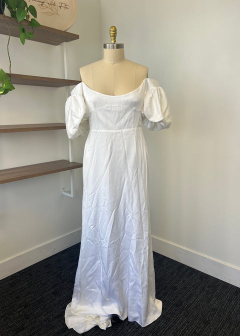 B / Sarah Seven Elena Size 16