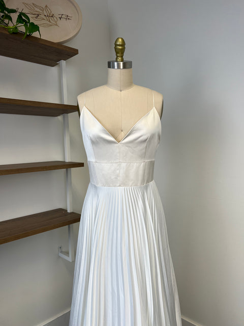 C / Alexandra Grecco Capri Size 8