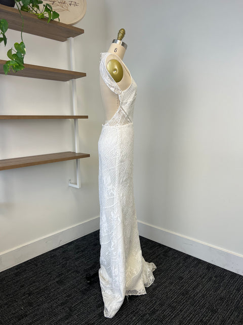 C / Scout Paloma Size 8