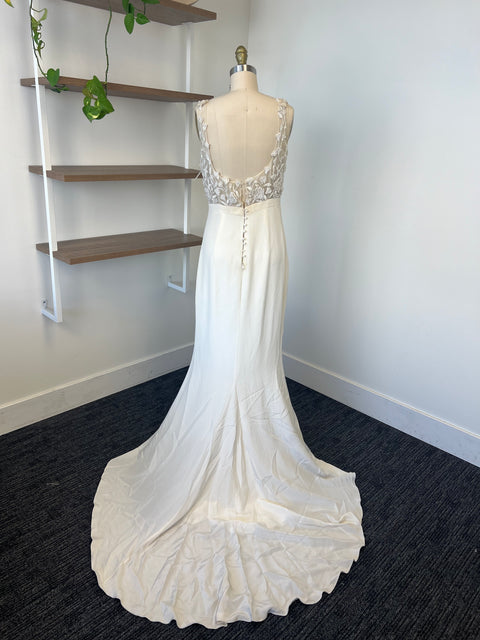 C / Alexandra Grecco Oleana Size 8