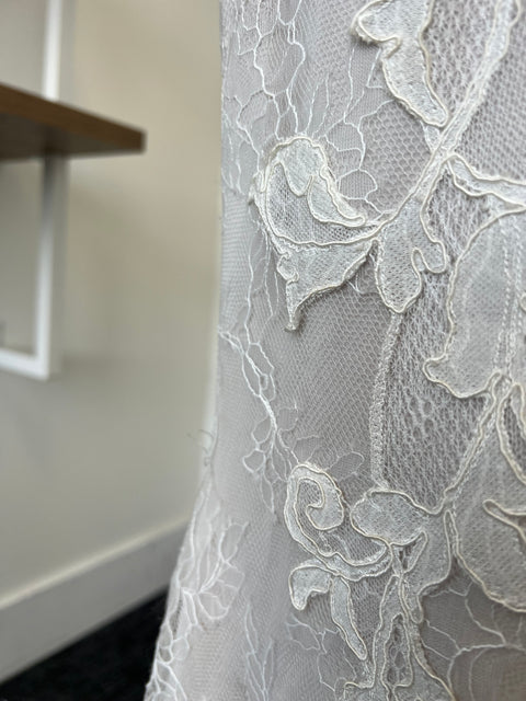 C / Lihi Hod Ariel Size 8