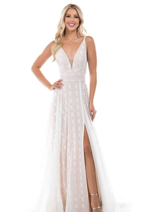 B / Logan Collection N216553 Size 6