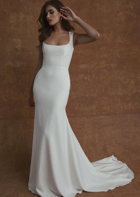 B / Sarah Seven Leona Size 8
