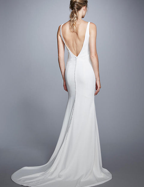 B / Theia Acacia Size 12