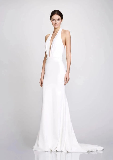 B / Theia Fredercia Size 12