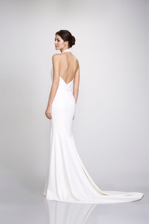 B / Theia Fredercia Size 12