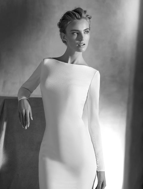 C / Pronovias Ivania Size 8