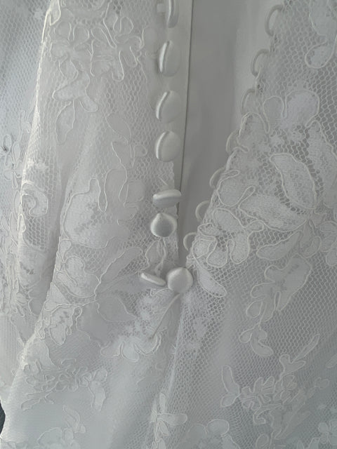 C / House 18852 Size 14